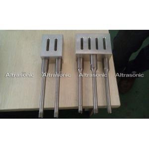 30Khz Ultrasonic Several Riveting Actions Performed Simultaneously with One