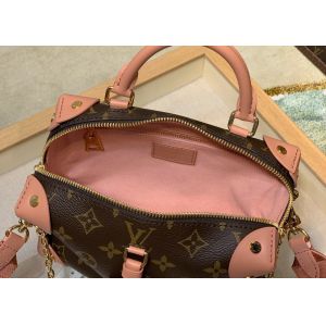 Off White 20cm Leather Chain Crossbody Bag With Top Handle