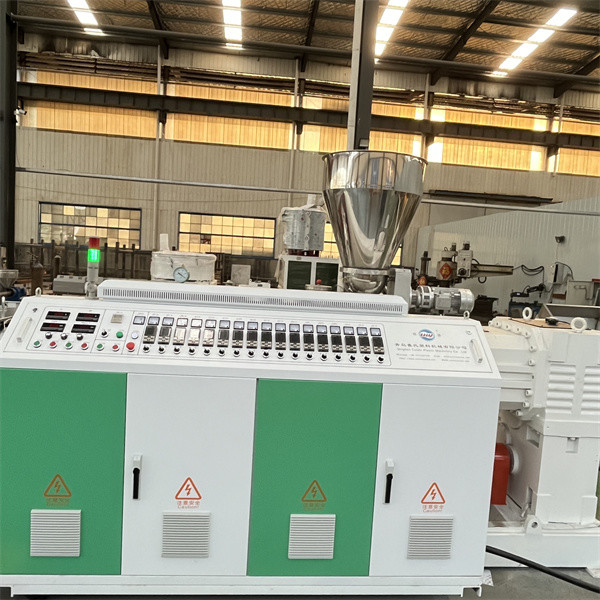 PVC Pipe Twin Screw Extruder Food Processing Plastic Double Screw Extruder Machine