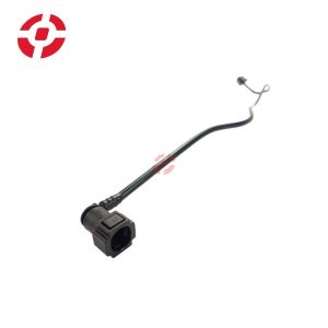 Expansion tank overflow hose OE LR032094 Engine expansion tank reservoir