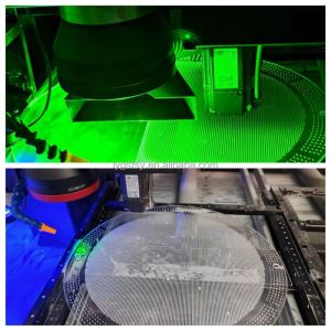 Laser highly transparent ultraviolet fused quartz glass sheet