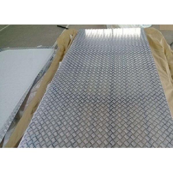 Buy RUIYI Aluminium Checker Plate 5052 5083 5754 H24 H34 4mm 6mm 8mm For Anti Slip Floor Deck at wholesale prices
