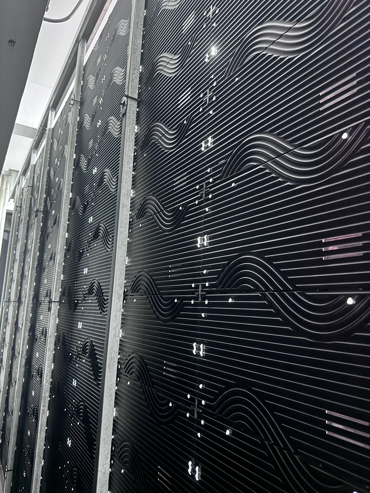 P2.5mm Indoor LED Video Wall with 160° Viewing Angle 6000:1 Contrast and 50/60