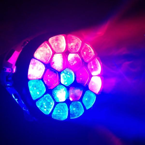 Stage Lighting Equipment LED Beam Moving Head Light Bee Eyes Moving Head Dj Lights