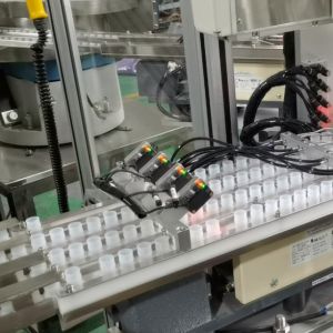 Automatic Jelly Cap Assembly Machine with 100% Inspection Emergency Stop Button