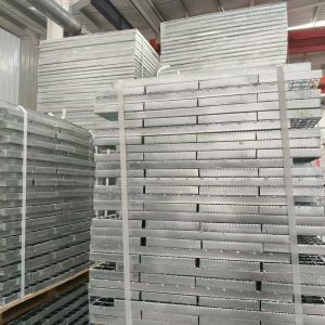 Drainage Cover, Oil Resistant