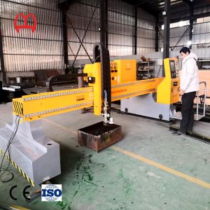 Low Noise Fiber Laser Pipe Cutting Machine Hypertherms Concise Appearance