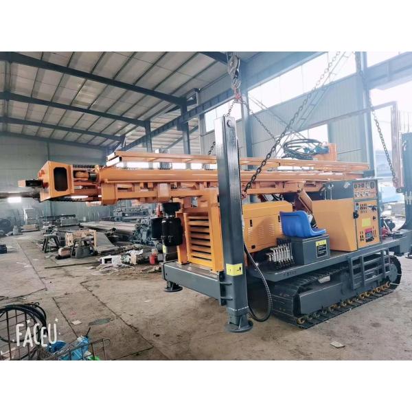 Buy Dth Portable 260m Deep Crawler Drill Rig 105mm Diameter at wholesale prices