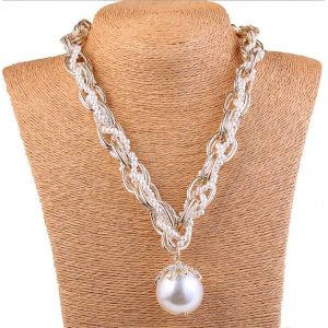 Korean fashion clavicle chain necklace exaggerated imitation pearls