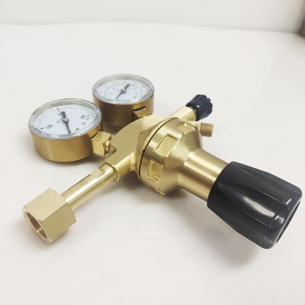 High Pressure Italy Type Heavy Duty Regulator with Duplex Gauge and ISO9001 Compliant
