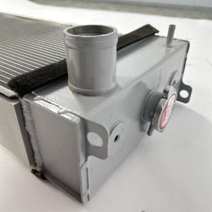 Komatsu Excavator Spare Parts PC200-8 MO Aluminum Water Radiator 20Y-03-46120
