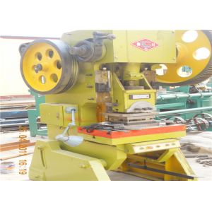 China Punching Function Barbed Wire Manufacturing Machine 380V 50HZ Long Span Life on sale