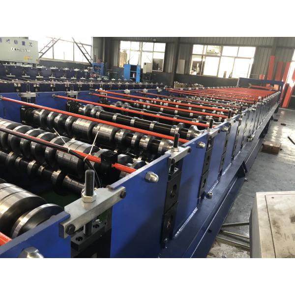 Durable PPGI Color Steel Metal Roofing Machine With Servo Following Cutting