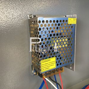 Air Pressure Blowing 120BPH PET Bottle Blow Molding Machine