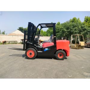3.5 Ton Powerful Diesel Forklift Superior Load Capacity High Efficiency