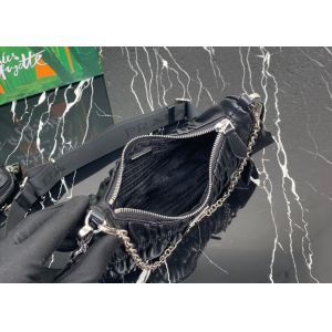 Apricot Wrinkle Sheepskin Underarm Shoulder Bag Dumpling Shape