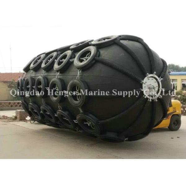 Buy Easy Installed Navy Boat Rubber Fenders , Large Marine Rubber Fenders For Ship And Tugboat at wholesale prices