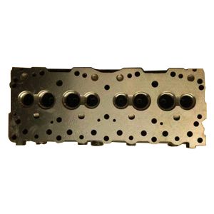 ISUZU ELF250 C240 Iron Casting Cylinder Head 5-11110-207-0 2.4L 8V