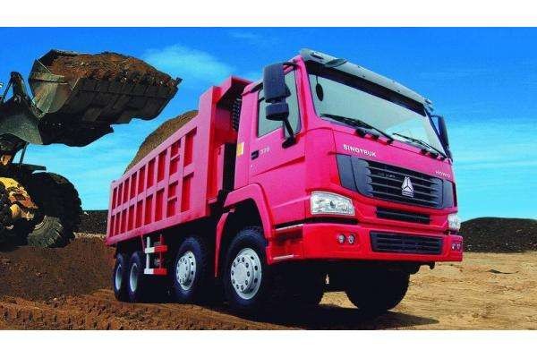 Buy Sinotruk 12 Wheels Howo 8x4 Tipper Truck 336 - 380hp Euro 2 Loading 40t Capacity 30m3 at wholesale prices