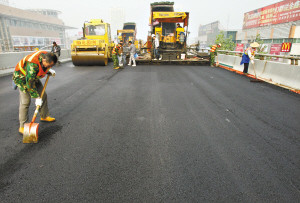 Asphalt Distributor , Asphalt Tank Volume 5000L , 5400L , 6600L , 7000L And