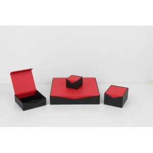 Quality Folding Paper Box With Magnet for sale