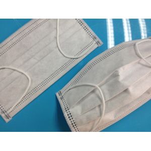 Latex Free Cleanroom Consumables Non Woven Carbon Face Mask 4 PLY Earloop