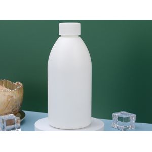 Secure Convenient Plastic Screw Top Containers for Storage