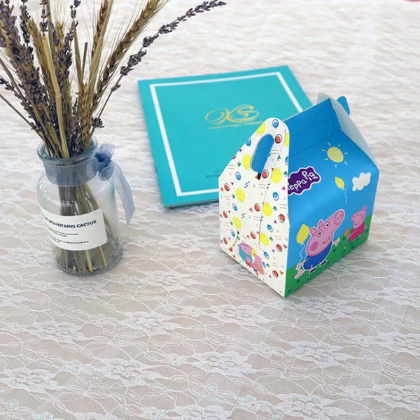Top Seller Cute Cartoon Peppa Pig , Happy Lamb , Bear Cupcake Muffin Cake Boxes Removable Inserts with Handle