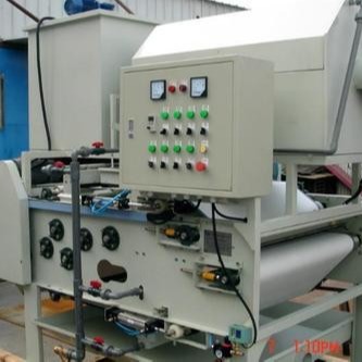 Buy 2000mm Sludge Gravity Thickener Water Treatment Carbon Steel at wholesale prices