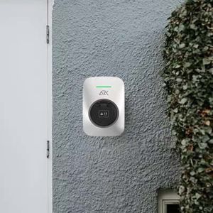 Home Wall Mounted AC EV Charger Station Wallbox 220V 32A 7KW For Electric Car