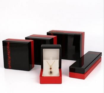 Buy Handcrafted Wood Jewelry Boxes at wholesale prices