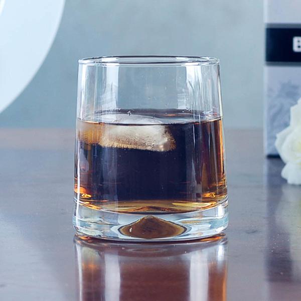 Buy 300ml 10oz Johnnie Walker Custom Whiskey Glasses For Business Promotion at wholesale prices