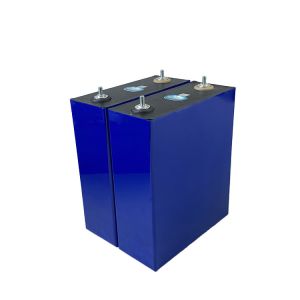 3.2V 302Ah lithium phosphate batteries Storage Cells With Bolts