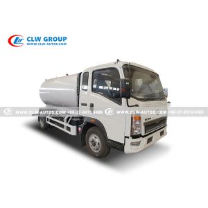 China HOWO LPG Bobtail Propane Delivery Truck 2.5ton 5000liters on sale