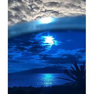 Therapy Round Blue Lens Sunglasses Against UVA UVB Rays