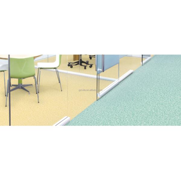 Heterogeneous Sheet Vinyl 2.0mm Relle Flooring With Limestone Composition