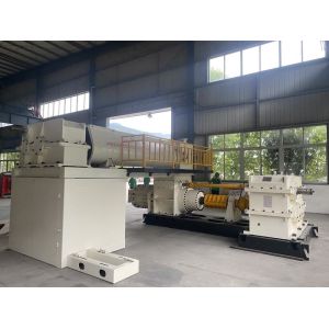 Vacuum Extruder Mud Brick Manufacturing Machine / Mobile Block Moulding Machine