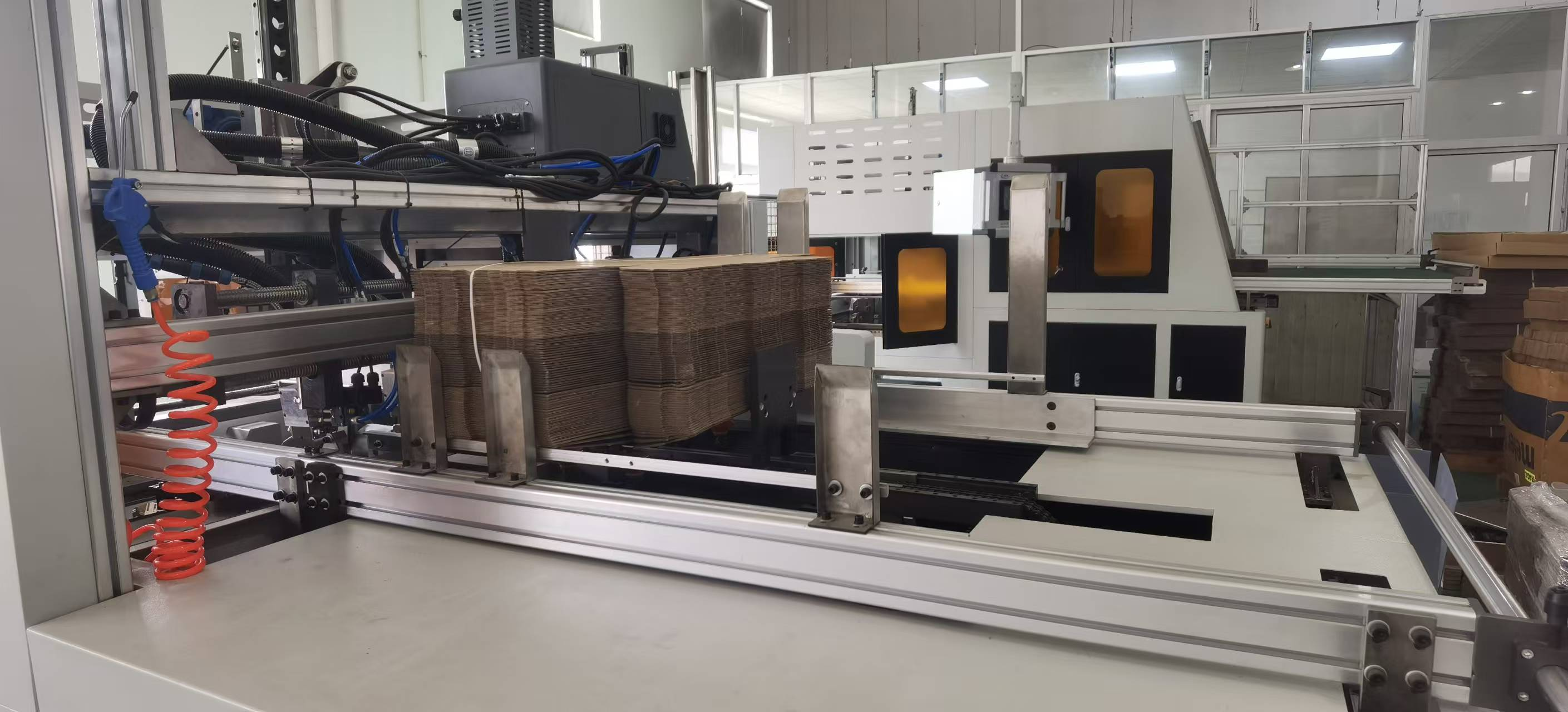 Fully Automatic Multifunctional Fruit Box Folding Machine