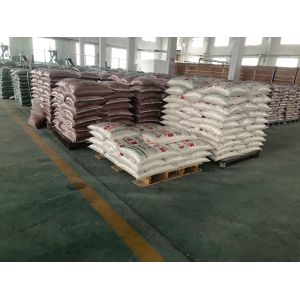 1mm - 4mm SBR Rubber Granules Purple / White Rubber Pellets For Artificial Grass