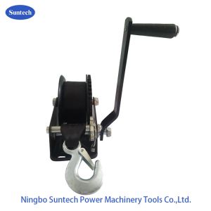 China ISO Portable 545kg Trailer Hand Winch With Brake on sale