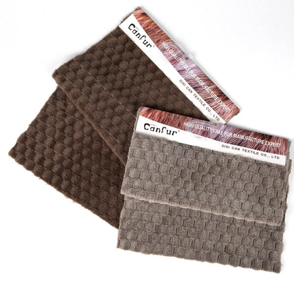 Front Material 100% Polyester Faux Fur Plush Fabric for Garment and Throw