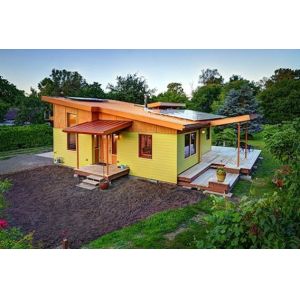 4 - 5 Peices Hotel Flat Pack Steel Containers With Camping Tiny House