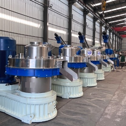 Buy Hay / Acacia Wood Pellet Machine Biomass Fuel Pellet Machine at wholesale prices