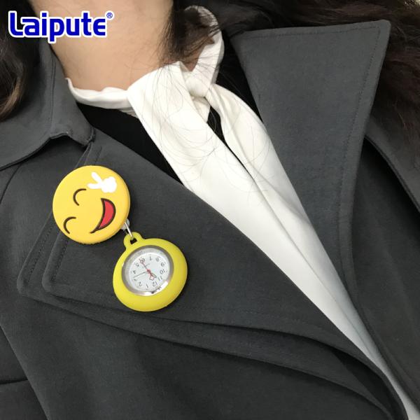 Digital Retractable Fob Watch Nurses Clip On Fob Watch Quartz Movement