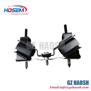 Isuzu Auto Parts Transmission Mounting Bracket Pad C8983699822 Specification 4X4