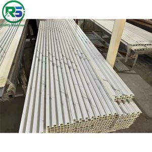 Environmental Friendly Linear Suspended Metal Ceiling 0.9mm White Aluminum