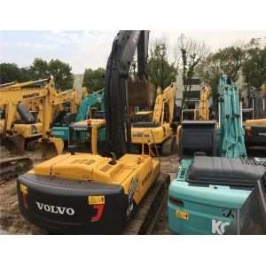 Used Volvo Excavator Ec240b for Sale, Secondhand Construction Hydraulic Track