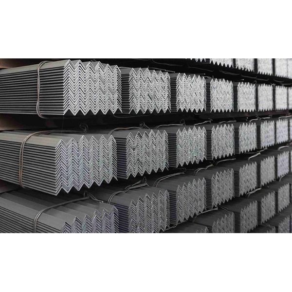 Q235 Q345 SS400 Hot Rolled Structural Steel Angles Perforated Angle Steel Construction Angle Iron with Equal / Unequal Sides