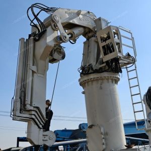 4T 14M Knuckle And Foldable Boom Marine Crane