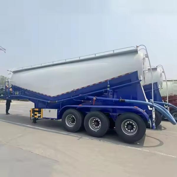 Carbon Steel 3 Axles 10800*2500*3700mm 40cbm Capacity 40cbm Carry Bulk Cement Ash Powder Tank
